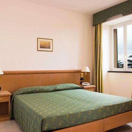 Hotel Riviera Arenzano Exteriér fotografie