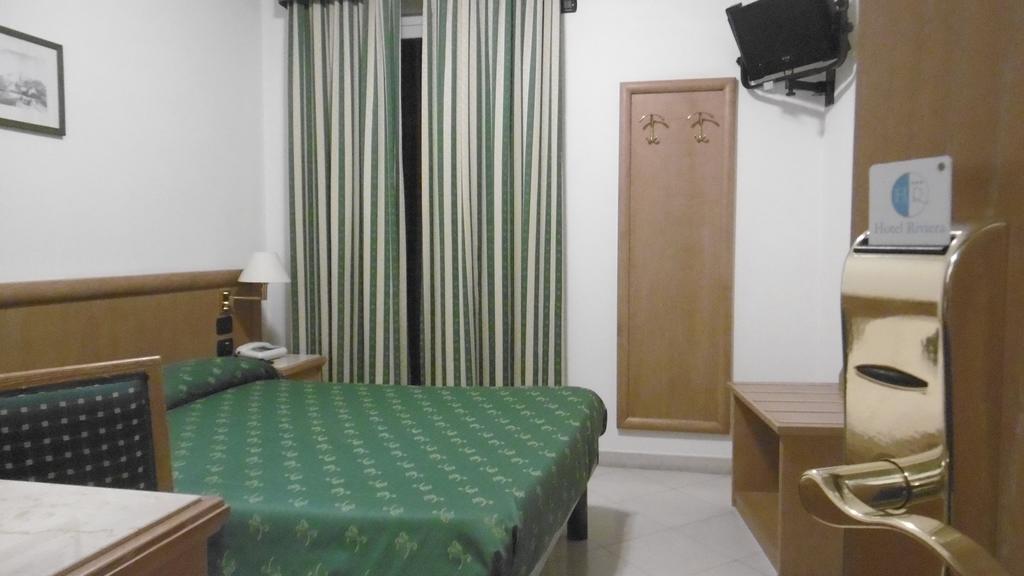 Hotel Riviera Arenzano Pokoj fotografie