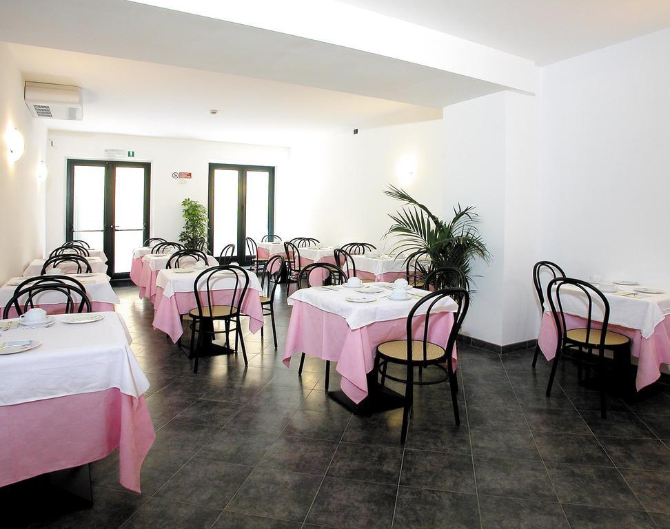 Hotel Riviera Arenzano Exteriér fotografie