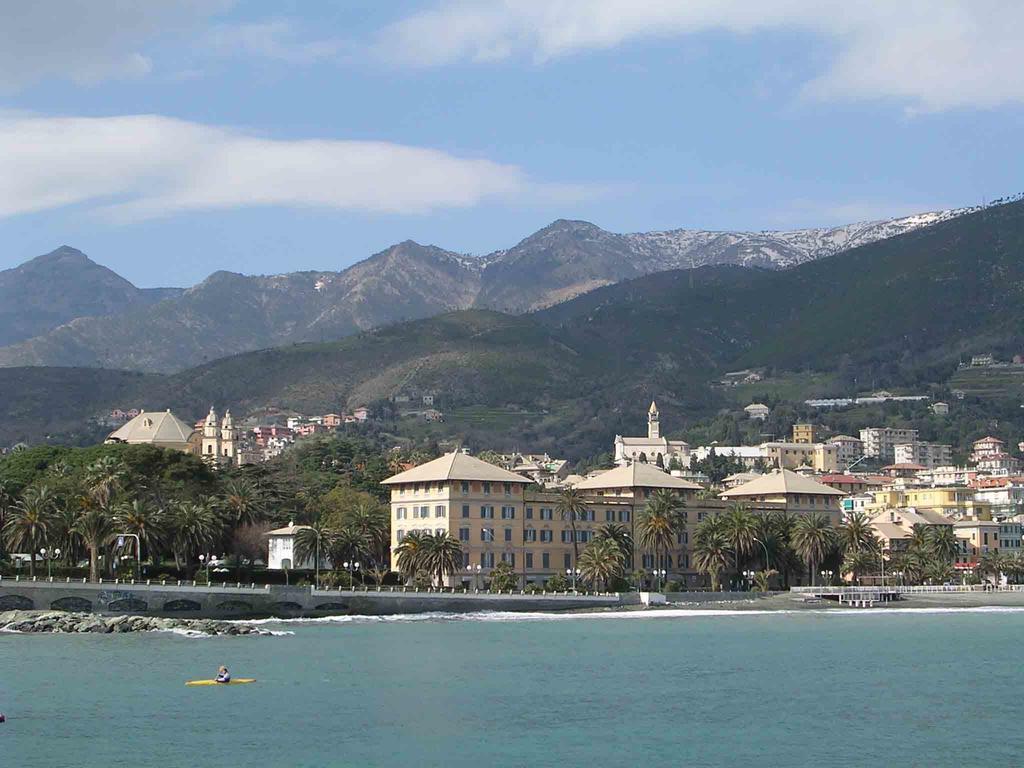 Hotel Riviera Arenzano Exteriér fotografie